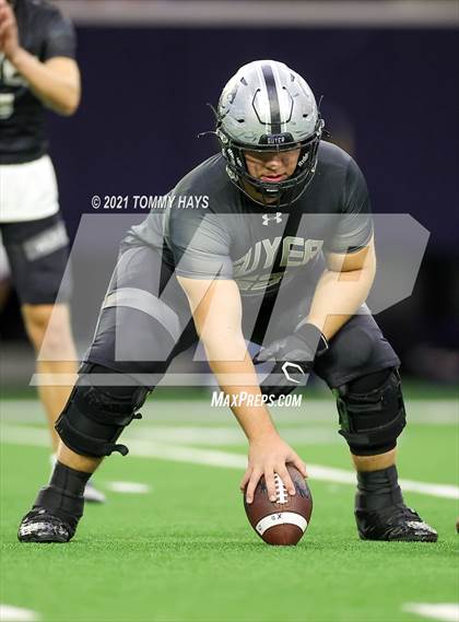 Thumbnail 2 in Guyer vs. Byron Nelson (UIL 6A Region Playoff) photogallery.