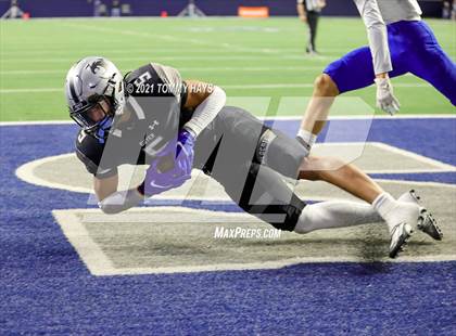 Thumbnail 3 in Guyer vs. Byron Nelson (UIL 6A Region Playoff) photogallery.