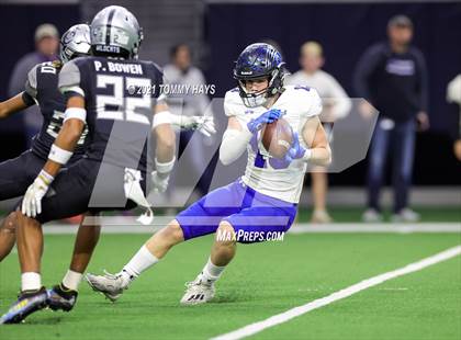 Thumbnail 3 in Guyer vs. Byron Nelson (UIL 6A Region Playoff) photogallery.