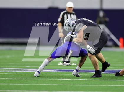 Thumbnail 3 in Guyer vs. Byron Nelson (UIL 6A Region Playoff) photogallery.