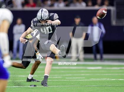 Thumbnail 3 in Guyer vs. Byron Nelson (UIL 6A Region Playoff) photogallery.