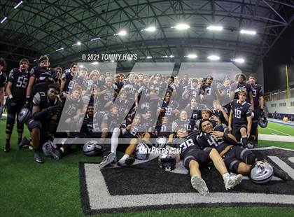Thumbnail 2 in Guyer vs. Byron Nelson (UIL 6A Region Playoff) photogallery.