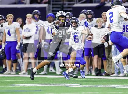 Thumbnail 2 in Guyer vs. Byron Nelson (UIL 6A Region Playoff) photogallery.