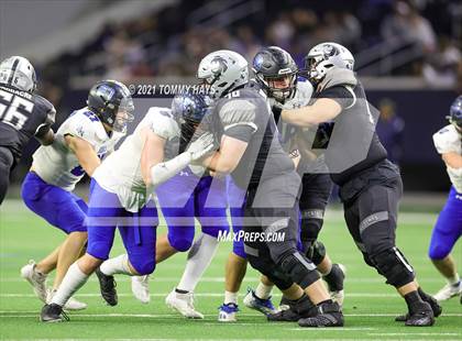 Thumbnail 3 in Guyer vs. Byron Nelson (UIL 6A Region Playoff) photogallery.