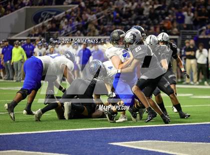 Thumbnail 3 in Guyer vs. Byron Nelson (UIL 6A Region Playoff) photogallery.