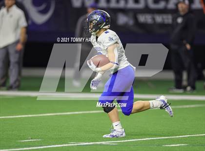 Thumbnail 3 in Guyer vs. Byron Nelson (UIL 6A Region Playoff) photogallery.