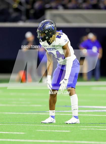 Thumbnail 2 in Guyer vs. Byron Nelson (UIL 6A Region Playoff) photogallery.