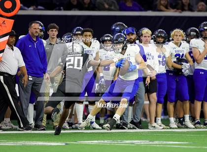 Thumbnail 3 in Guyer vs. Byron Nelson (UIL 6A Region Playoff) photogallery.