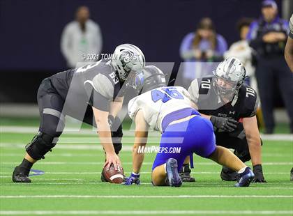 Thumbnail 3 in Guyer vs. Byron Nelson (UIL 6A Region Playoff) photogallery.