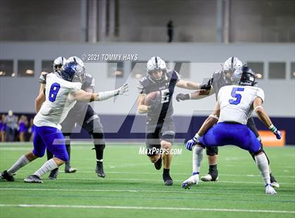Thumbnail 2 in Guyer vs. Byron Nelson (UIL 6A Region Playoff) photogallery.