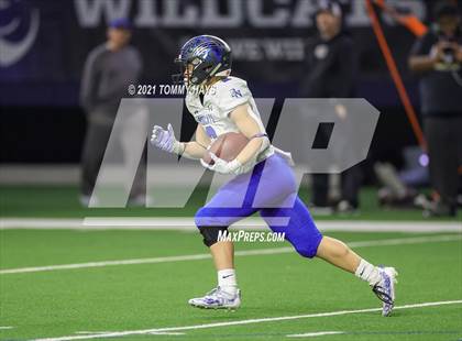 Thumbnail 2 in Guyer vs. Byron Nelson (UIL 6A Region Playoff) photogallery.