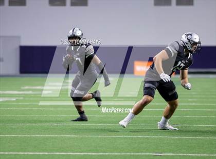 Thumbnail 2 in Guyer vs. Byron Nelson (UIL 6A Region Playoff) photogallery.