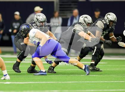 Thumbnail 1 in Guyer vs. Byron Nelson (UIL 6A Region Playoff) photogallery.