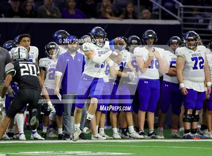 Thumbnail 3 in Guyer vs. Byron Nelson (UIL 6A Region Playoff) photogallery.