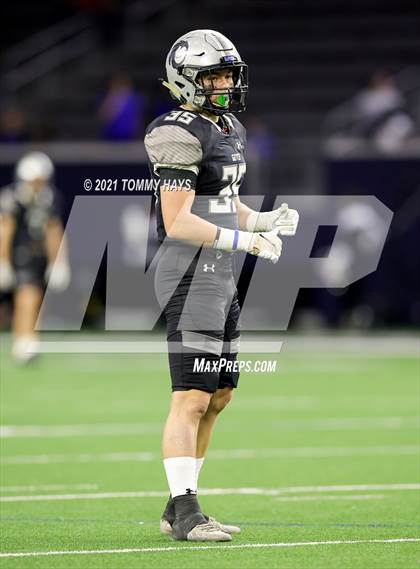 Thumbnail 2 in Guyer vs. Byron Nelson (UIL 6A Region Playoff) photogallery.