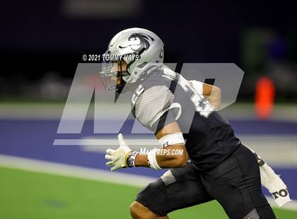 Thumbnail 2 in Guyer vs. Byron Nelson (UIL 6A Region Playoff) photogallery.
