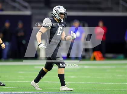 Thumbnail 2 in Guyer vs. Byron Nelson (UIL 6A Region Playoff) photogallery.