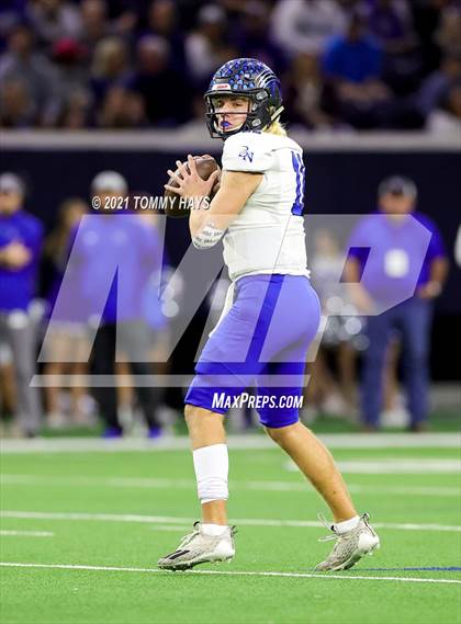 Thumbnail 2 in Guyer vs. Byron Nelson (UIL 6A Region Playoff) photogallery.