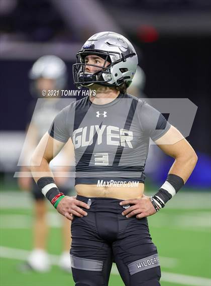 Thumbnail 2 in Guyer vs. Byron Nelson (UIL 6A Region Playoff) photogallery.