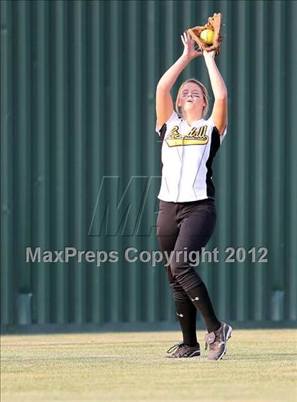 Thumbnail 2 in Crandall vs. Canton photogallery.