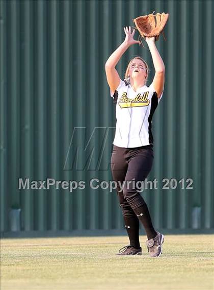 Thumbnail 1 in Crandall vs. Canton photogallery.