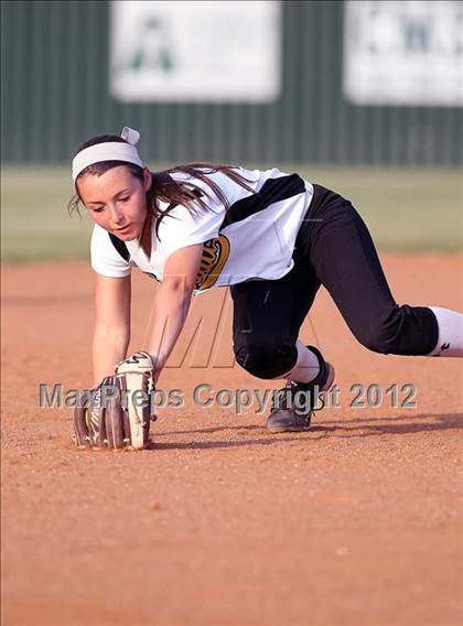 Thumbnail 3 in Crandall vs. Canton photogallery.