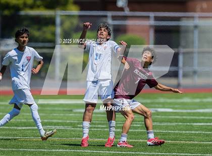 Thumbnail 2 in Mercer Island @ Auburn Mountainview (WIAA 3A Semi Final) photogallery.