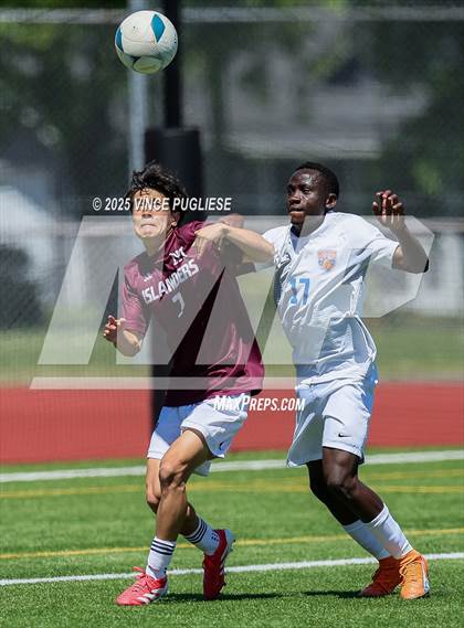 Thumbnail 1 in Mercer Island @ Auburn Mountainview (WIAA 3A Semi Final) photogallery.