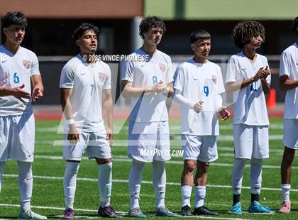Thumbnail 3 in Mercer Island @ Auburn Mountainview (WIAA 3A Semi Final) photogallery.
