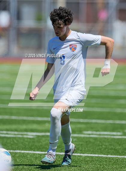 Thumbnail 3 in Mercer Island @ Auburn Mountainview (WIAA 3A Semi Final) photogallery.