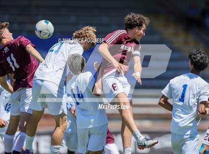Thumbnail 2 in Mercer Island @ Auburn Mountainview (WIAA 3A Semi Final) photogallery.