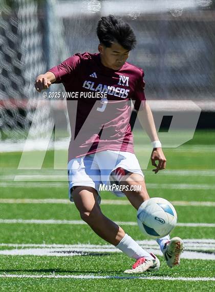 Thumbnail 2 in Mercer Island @ Auburn Mountainview (WIAA 3A Semi Final) photogallery.