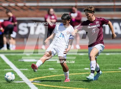 Thumbnail 2 in Mercer Island @ Auburn Mountainview (WIAA 3A Semi Final) photogallery.