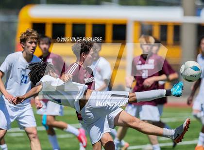 Thumbnail 1 in Mercer Island @ Auburn Mountainview (WIAA 3A Semi Final) photogallery.