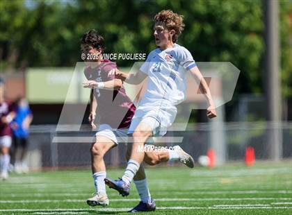 Thumbnail 3 in Mercer Island @ Auburn Mountainview (WIAA 3A Semi Final) photogallery.