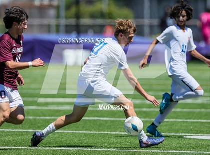 Thumbnail 1 in Mercer Island @ Auburn Mountainview (WIAA 3A Semi Final) photogallery.
