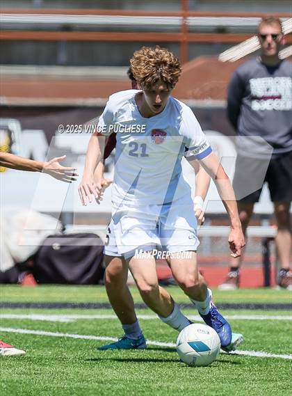 Thumbnail 2 in Mercer Island @ Auburn Mountainview (WIAA 3A Semi Final) photogallery.