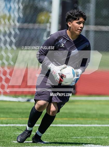 Thumbnail 1 in Mercer Island @ Auburn Mountainview (WIAA 3A Semi Final) photogallery.