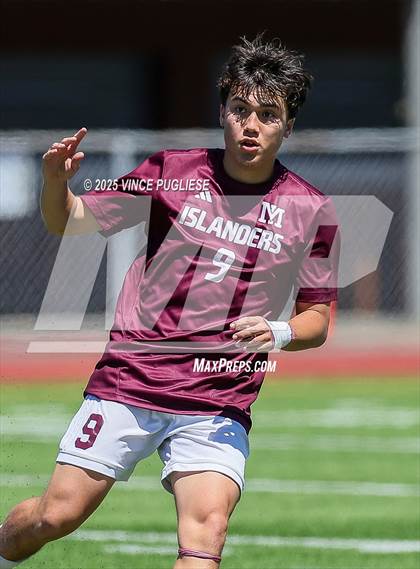 Thumbnail 3 in Mercer Island @ Auburn Mountainview (WIAA 3A Semi Final) photogallery.