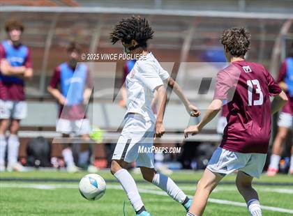 Thumbnail 3 in Mercer Island @ Auburn Mountainview (WIAA 3A Semi Final) photogallery.