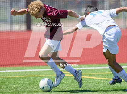 Thumbnail 3 in Mercer Island @ Auburn Mountainview (WIAA 3A Semi Final) photogallery.