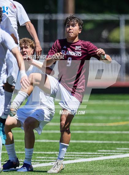 Thumbnail 2 in Mercer Island @ Auburn Mountainview (WIAA 3A Semi Final) photogallery.