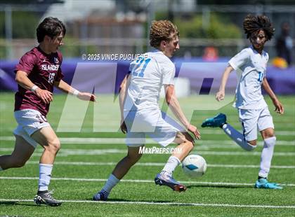 Thumbnail 3 in Mercer Island @ Auburn Mountainview (WIAA 3A Semi Final) photogallery.