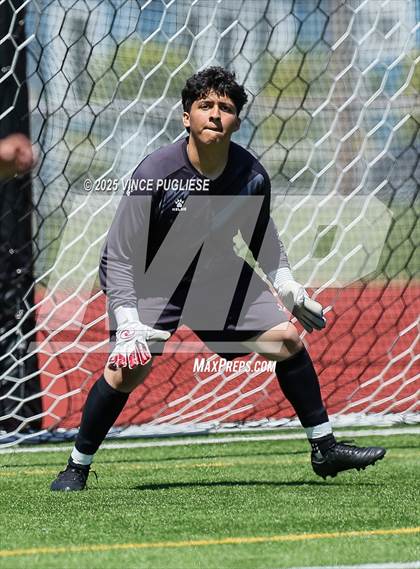 Thumbnail 3 in Mercer Island @ Auburn Mountainview (WIAA 3A Semi Final) photogallery.