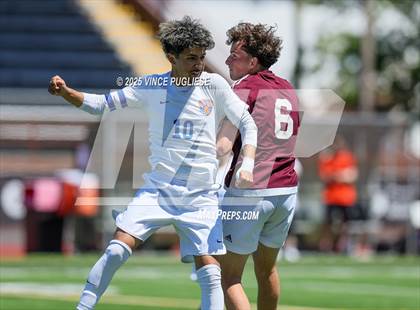 Thumbnail 2 in Mercer Island @ Auburn Mountainview (WIAA 3A Semi Final) photogallery.