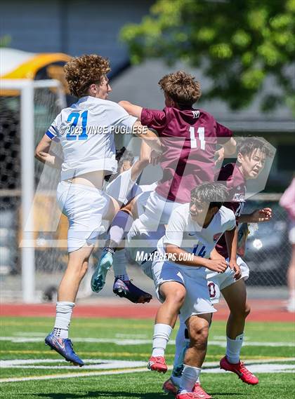 Thumbnail 3 in Mercer Island @ Auburn Mountainview (WIAA 3A Semi Final) photogallery.
