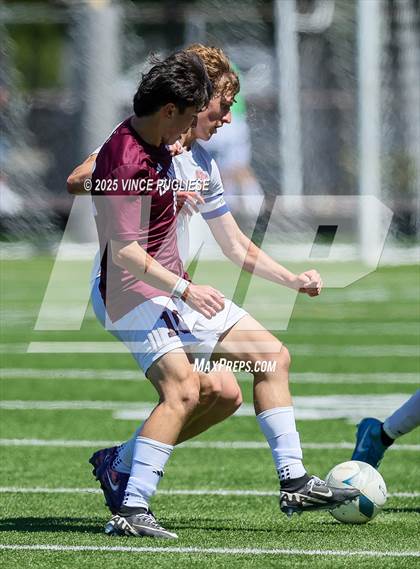 Thumbnail 3 in Mercer Island @ Auburn Mountainview (WIAA 3A Semi Final) photogallery.
