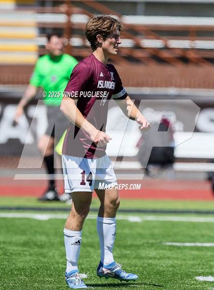 Thumbnail 3 in Mercer Island @ Auburn Mountainview (WIAA 3A Semi Final) photogallery.