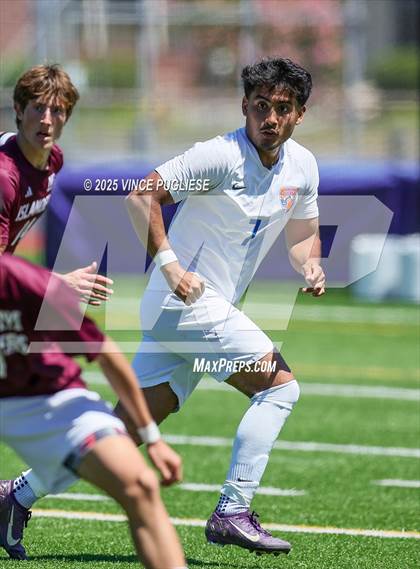Thumbnail 3 in Mercer Island @ Auburn Mountainview (WIAA 3A Semi Final) photogallery.