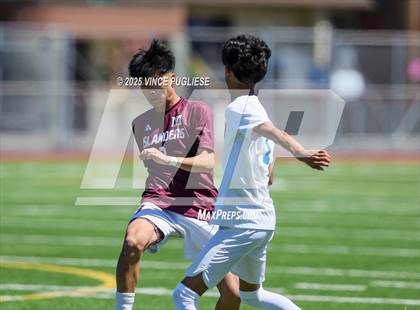 Thumbnail 1 in Mercer Island @ Auburn Mountainview (WIAA 3A Semi Final) photogallery.